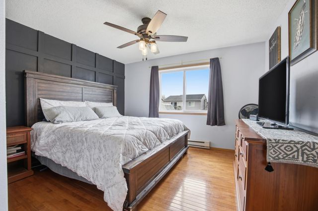 2218 59th Avenue S, Fargo, ND 58104