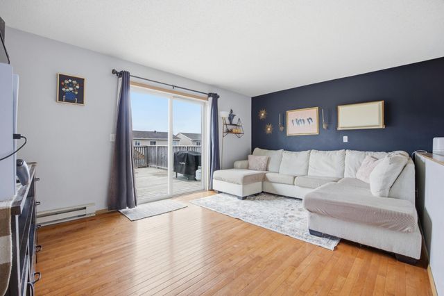 2218 59th Avenue S, Fargo, ND 58104