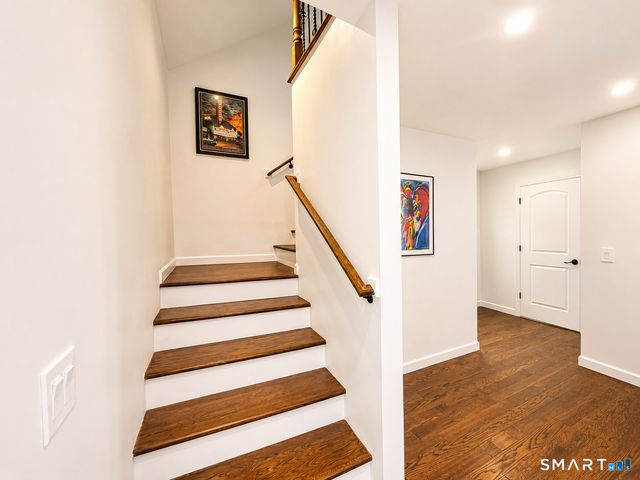 198 Castle Avenue, Fairfield, CT 06825