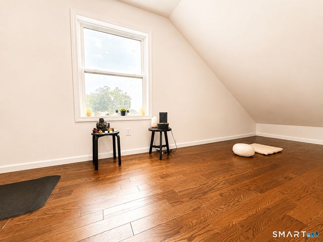 198 Castle Avenue, Fairfield, CT 06825