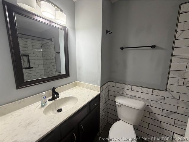 2296 Ridge Manor Drive, Fayetteville, NC 28306