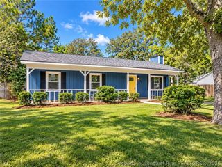 2296 Ridge Manor Drive, Fayetteville, NC 28306