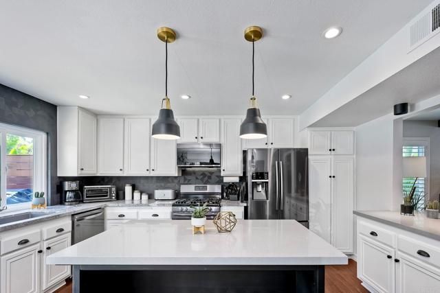 4129 Terry Street, Oceanside, CA 92056