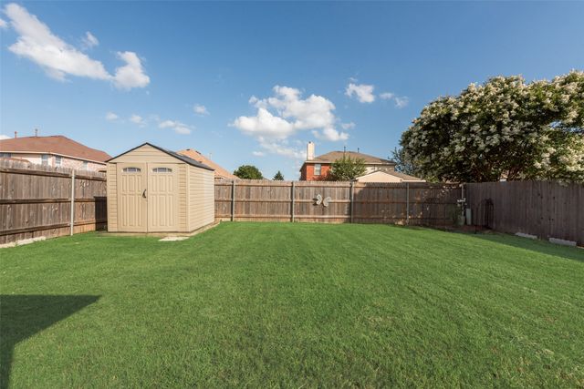 227 Deerfield Court, Cedar Hill, TX 75104