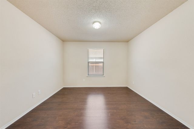 227 Deerfield Court, Cedar Hill, TX 75104