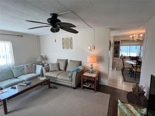 533 CERVINA DRIVE S, Venice, FL 34285
