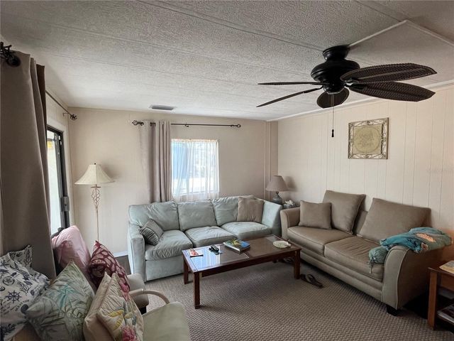 533 CERVINA DRIVE S, Venice, FL 34285