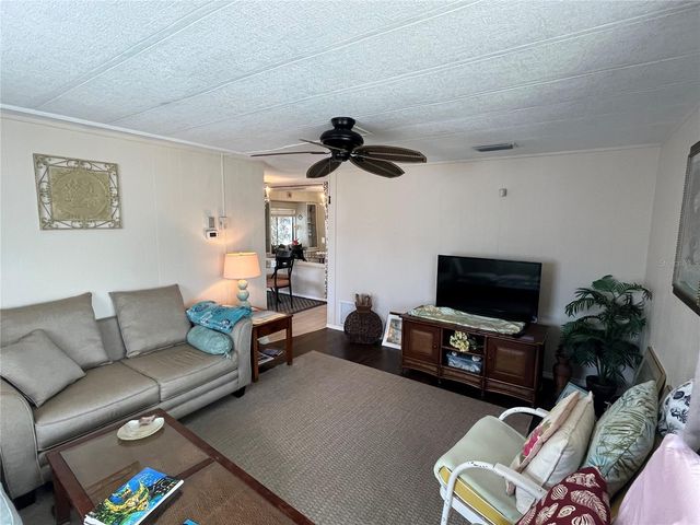 533 CERVINA DRIVE S, Venice, FL 34285