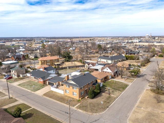 1002 Jefferson Place, Shawnee, OK 74801