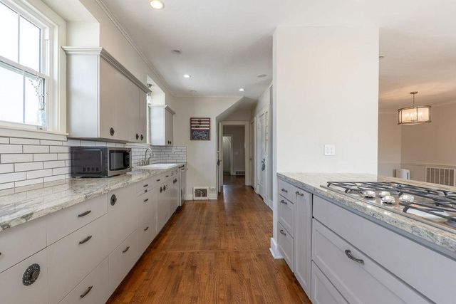 1002 Jefferson Place, Shawnee, OK 74801