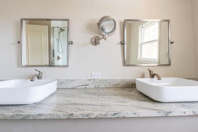 1002 Jefferson Place, Shawnee, OK 74801