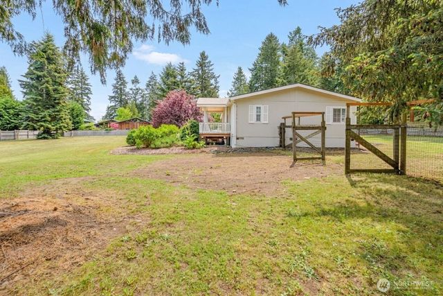 94 Riverdale Ln, Sequim, WA 98382