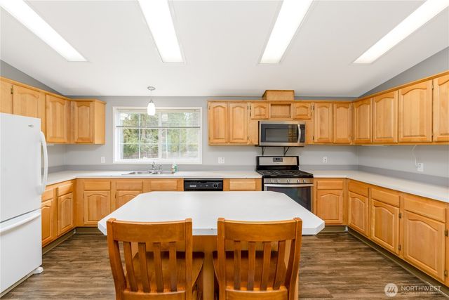 94 Riverdale Ln, Sequim, WA 98382