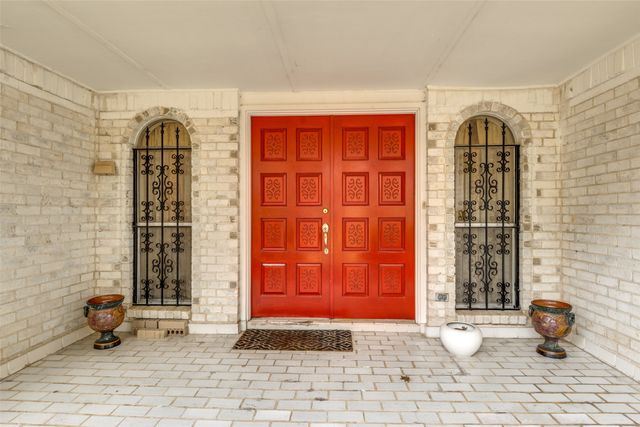 3954 Dalgreen Drive, Dallas, TX 75214