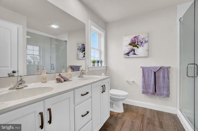 19 ELI DR, York, PA 17404