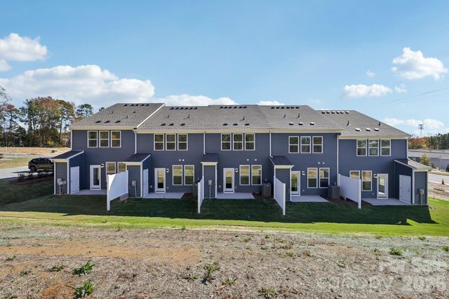 7647 Ethora Way, Charlotte, NC 28216