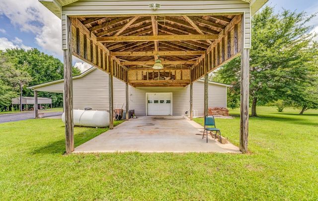 1215 BEAVER CREEK RD, Braden, TN 38049