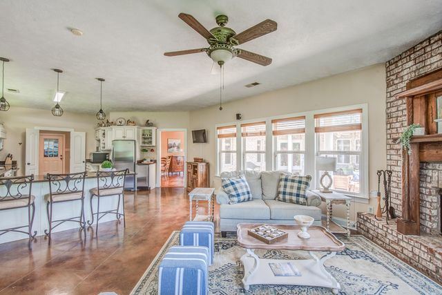 1215 BEAVER CREEK RD, Braden, TN 38049