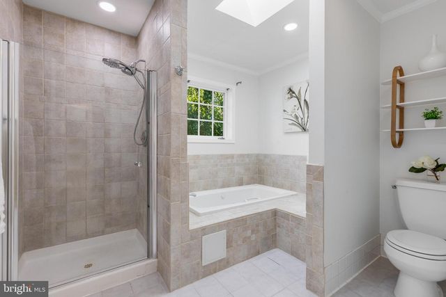 2524 N RIDGEVIEW RD N, Arlington, VA 22207