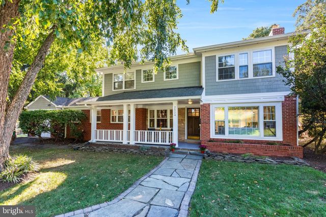 2524 N RIDGEVIEW RD N, Arlington, VA 22207