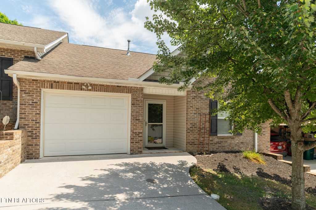 309 Franklin Meadows Way, Seymour, TN 37865