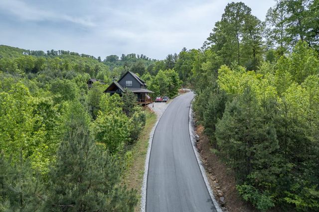 455 Point Overlook Trail, Murphy, NC 28906