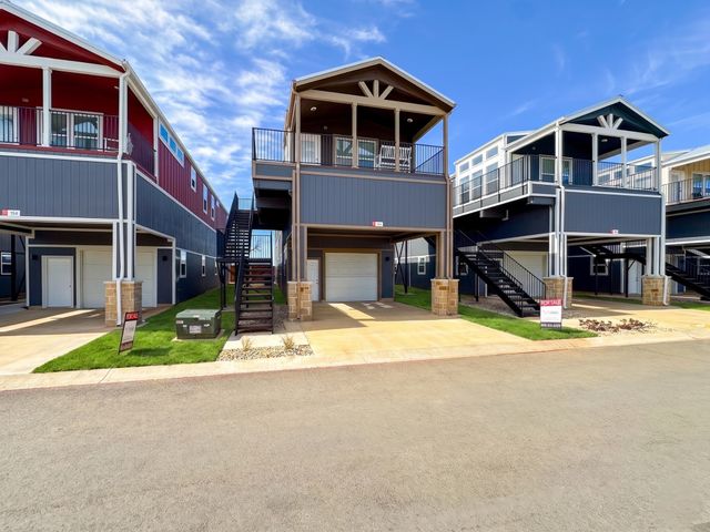 153 Cabrera Street, Oak Point, TX 75068