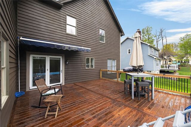 89 Cobblefield Way, Henrietta, NY 14534