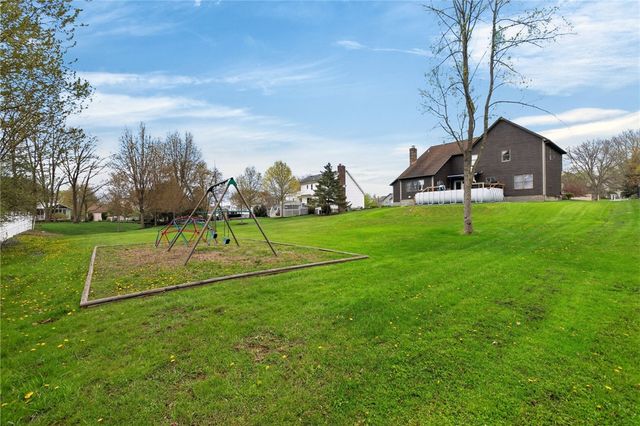 89 Cobblefield Way, Henrietta, NY 14534