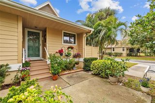 1002 CARAVEL COURT, Tarpon Springs, FL 34689