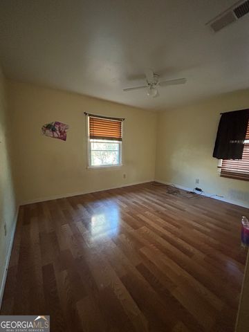 935 Slash Pine Road, Forest Park, GA 30297