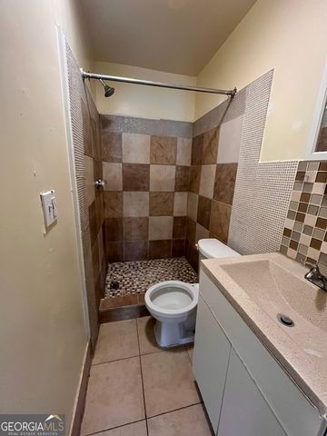 935 Slash Pine Road, Forest Park, GA 30297