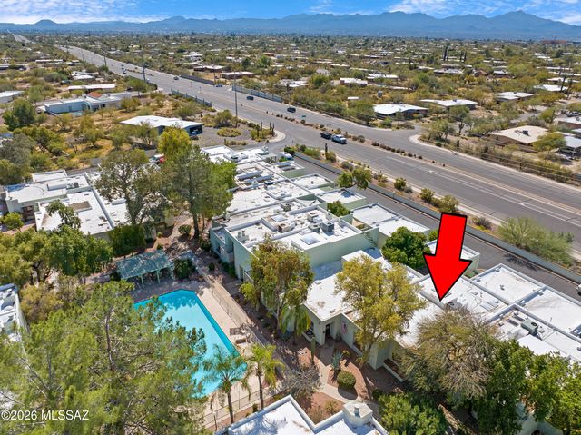 7840 N La Cañada Drive, Tucson, AZ 85704