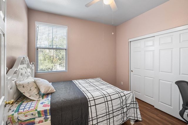 692 Humbert St, Folsom, CA 95630