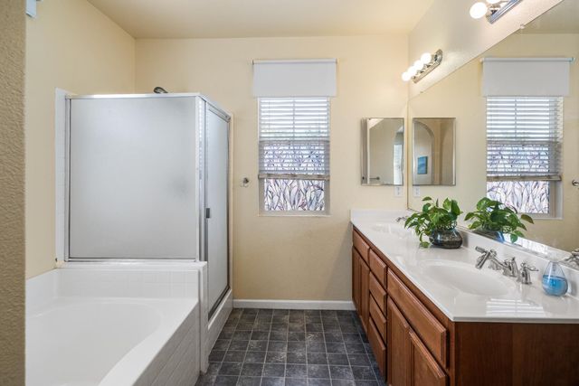 692 Humbert St, Folsom, CA 95630