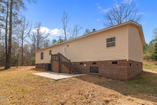 35 Athens Court, Cameron, NC 28326
