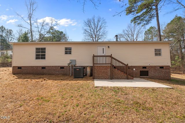 35 Athens Court, Cameron, NC 28326