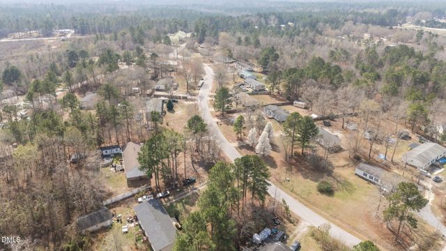 35 Athens Court, Cameron, NC 28326