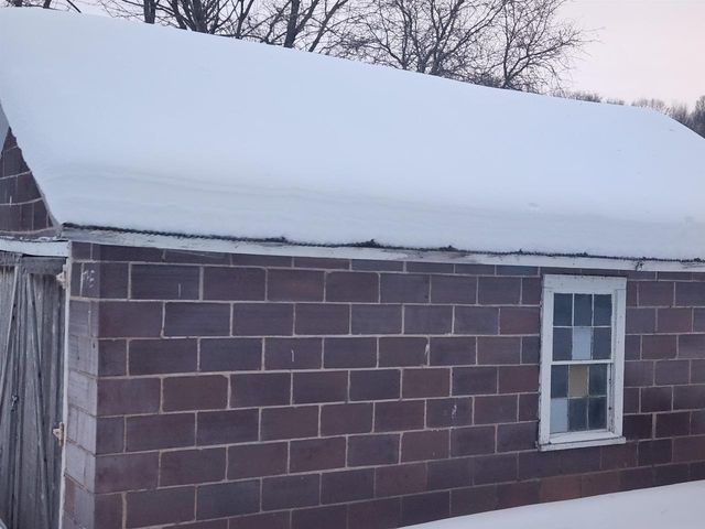 S1205 County Road Y, Wonewoc, WI 53968