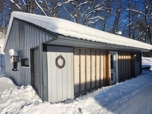 S1205 County Road Y, Wonewoc, WI 53968