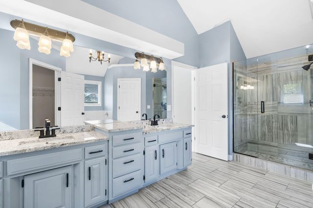 5262 S Clay Avenue, Springfield, MO 65810