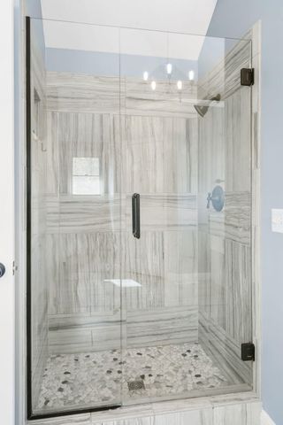 5262 S Clay Avenue, Springfield, MO 65810