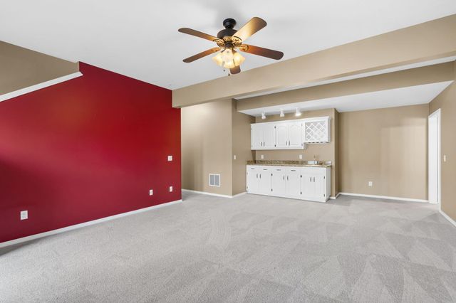 5262 S Clay Avenue, Springfield, MO 65810