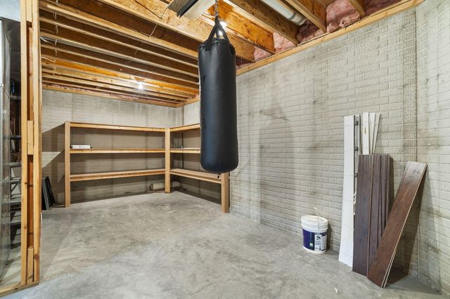 5262 S Clay Avenue, Springfield, MO 65810