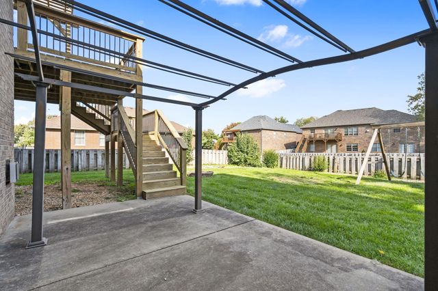 5262 S Clay Avenue, Springfield, MO 65810