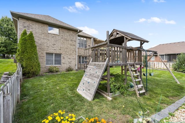 5262 S Clay Avenue, Springfield, MO 65810