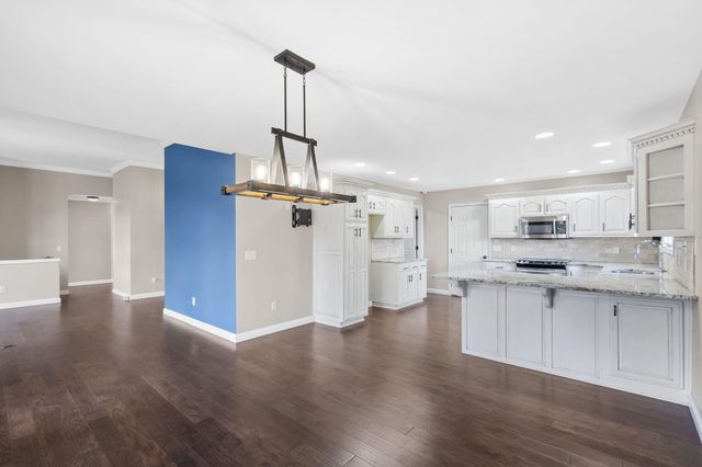 5262 S Clay Avenue, Springfield, MO 65810