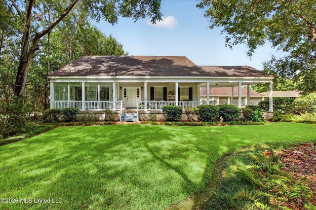 8814 Kailua Place, Diamondhead, MS 39525