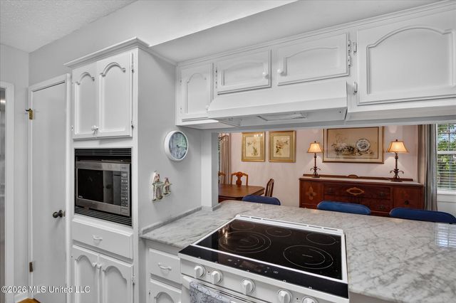 8814 Kailua Place, Diamondhead, MS 39525