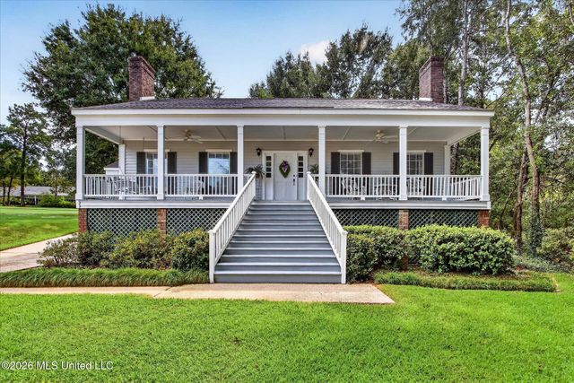 8814 Kailua Place, Diamondhead, MS 39525